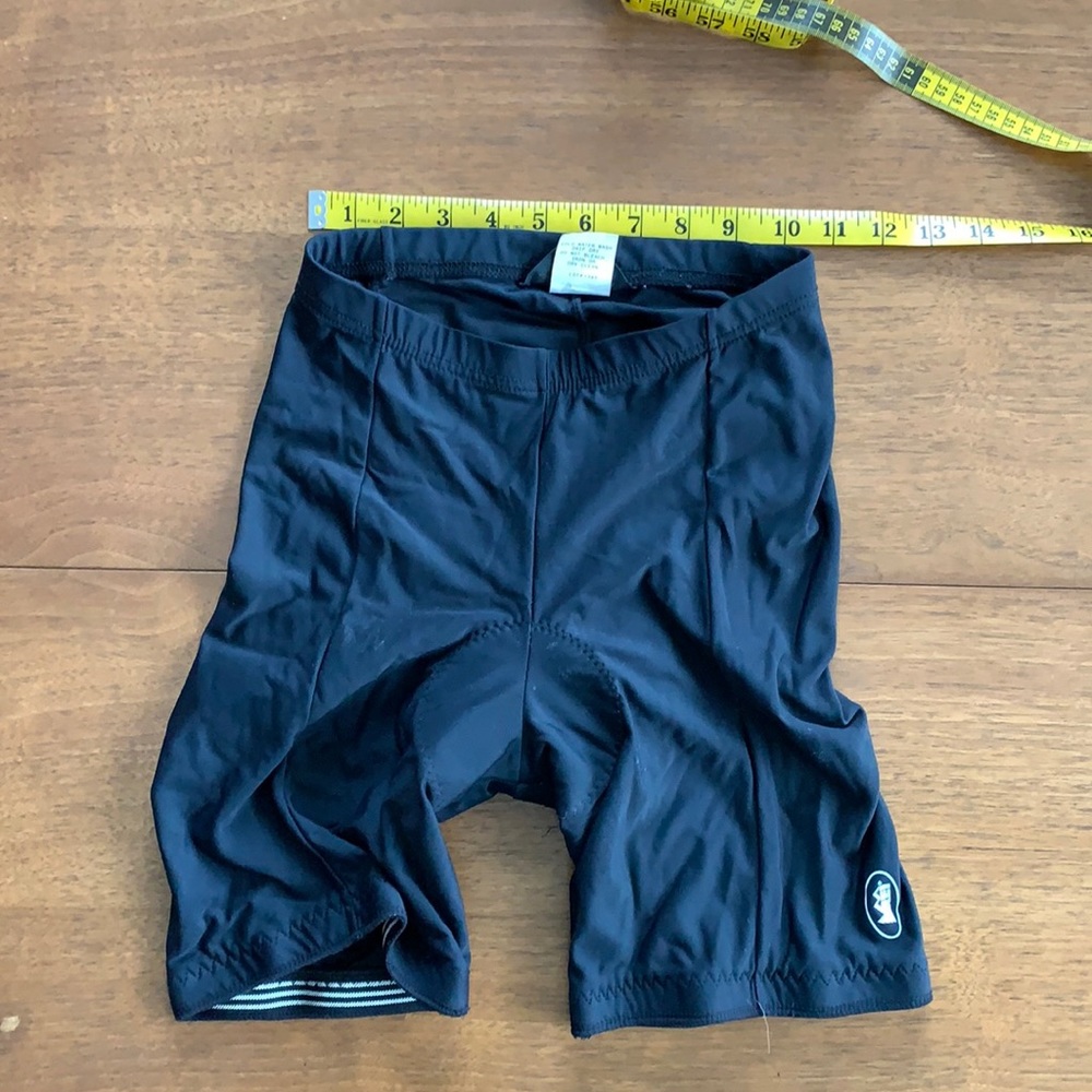 Women’s padded cycling shorts